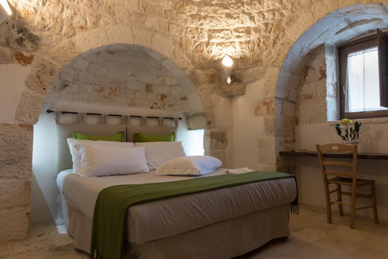 Almapetra Trulli Resort Locorotondo Exterior foto