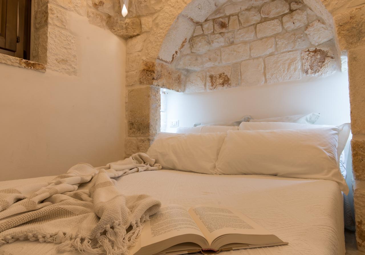 Almapetra Trulli Resort Locorotondo Exterior foto
