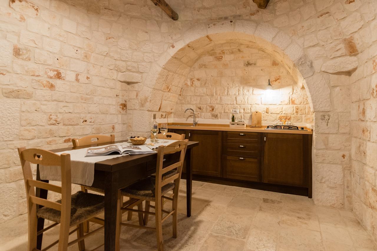 Almapetra Trulli Resort Locorotondo Exterior foto